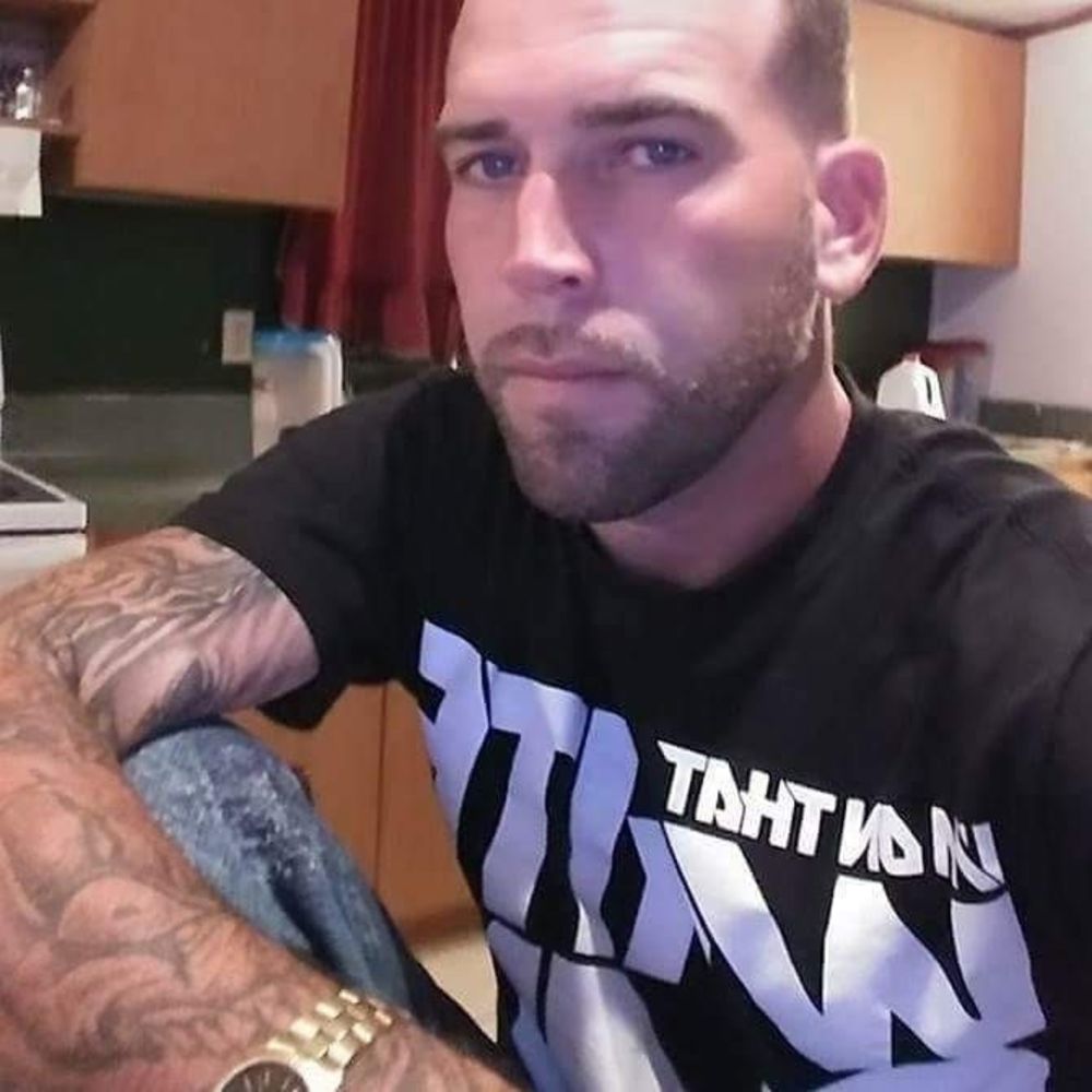 Meet your Posher, Josh